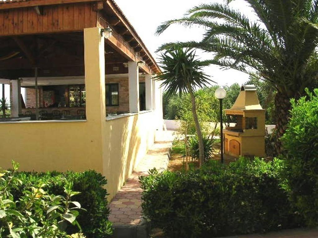 Mareva Hotel Apartments Херсонисос Екстериор снимка