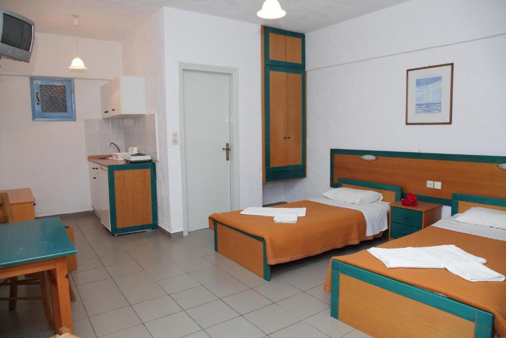 Mareva Hotel Apartments Херсонисос Екстериор снимка